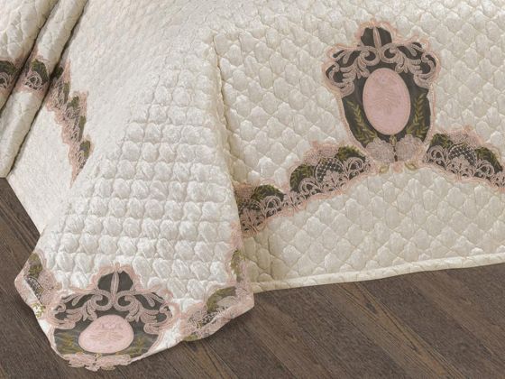 Aden Quilted Dowery Bedspread Powder