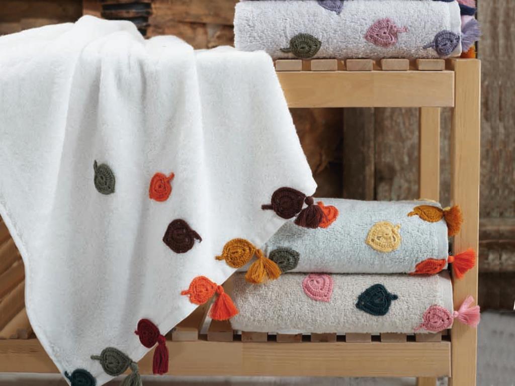 Angelina Poppy Tasseled Hand Face Towel - Gray