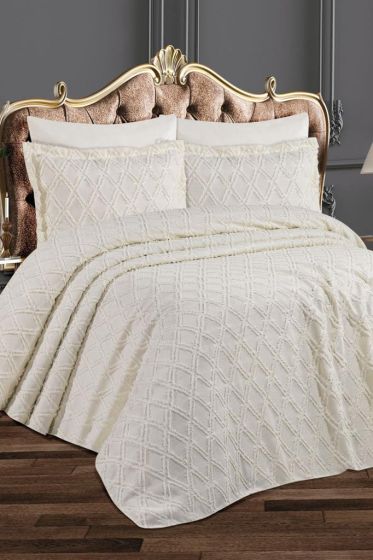 Azra King Bedspread Set 3pcs, Coverlet 240x260, Pillowcase 50x70, Double Size, King Size Cream