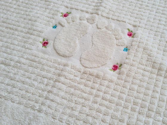 Rose Embroidered Cotton Foot Towel 50x70 cm White