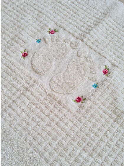 Rose Embroidered Cotton Foot Towel 50x70 cm White